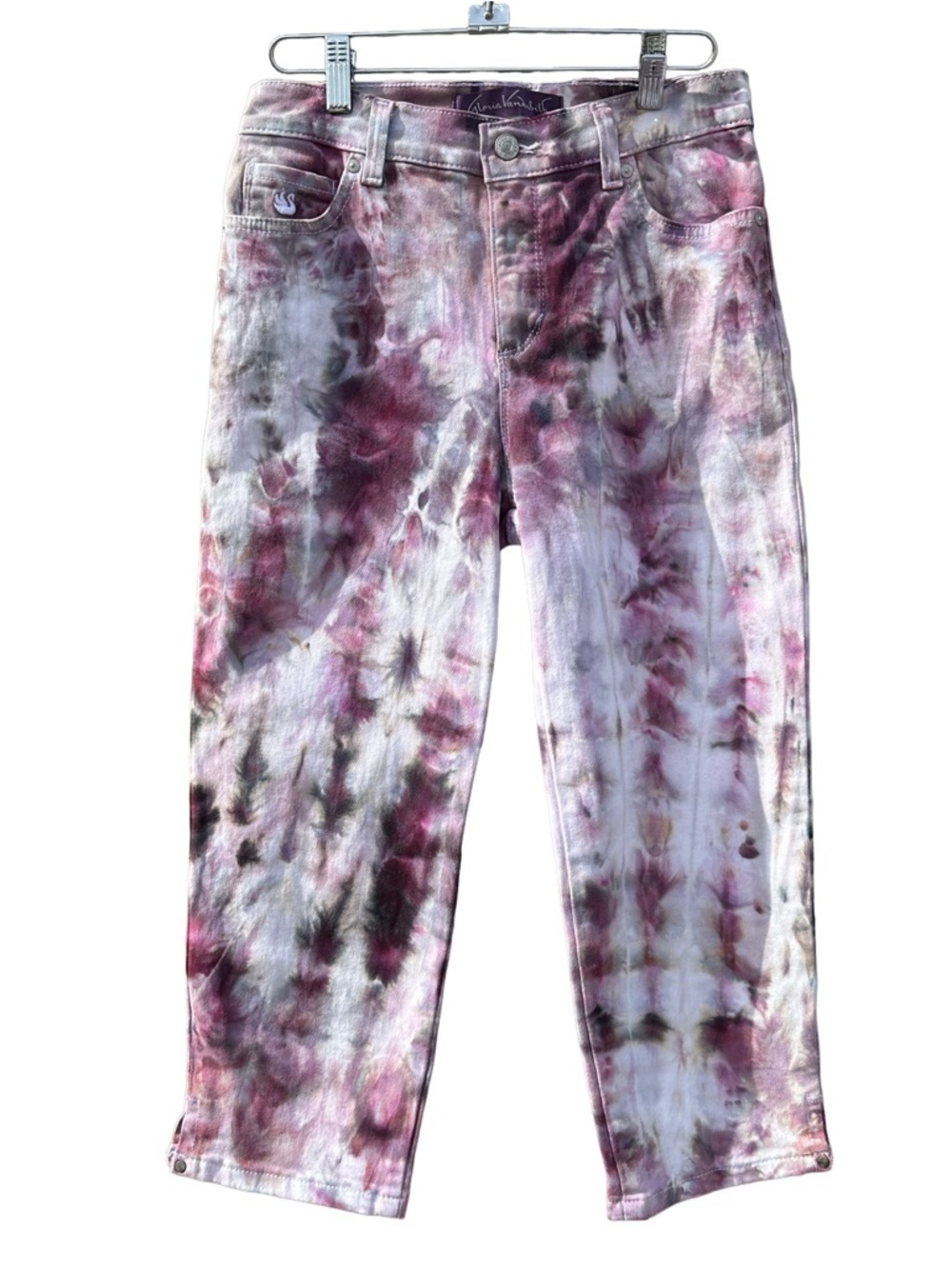 Gloria Vanderbilt Tie-Dye Straight Jeans in Purple & White